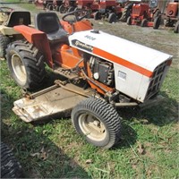 Simplicity 9020 Lawn & Garden Tractor w/mower deck