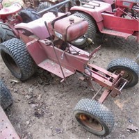 Wheel Horse Charger 12 Lawn & Garden Tractor
