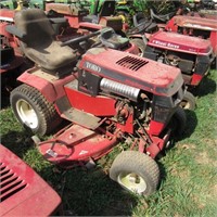 Wheel Horse 520-8 Hydro Lawn & Garden Tractor