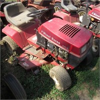 Wheel Horse 212-6 Lawn & Garden Tractor