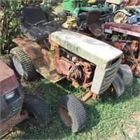 Wheel Horse Lawn & Garden Tractor Model??