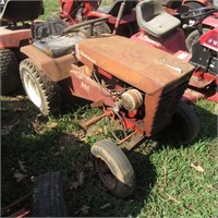 Wheel Horse 656 Garden & Lawn Tractor
