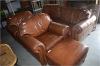 Hold Bid Thomasville Leather Sofa, 2 Chairs &