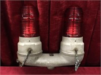 Vintage Pyle-National 2 Bulb Warning Light