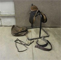 Sommer All Purpose 17" English Saddle, Leathers,