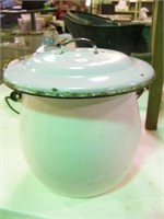 White Granite Chamber Pot with Lid