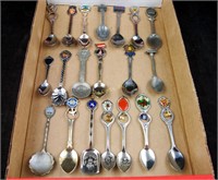 20 Vintage Souvenir Collector Spoons Lot