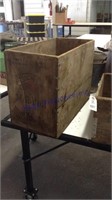Mobil oil wooden box
