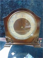 Vintage Bentina 8 Day Mantle Clock Made In Great