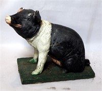 Vintage 18" Hampshire Pig Farm Animal Statue