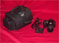 Nikon D40 6.1 Mp DSLR Camera & Af-S Nikkor Lens