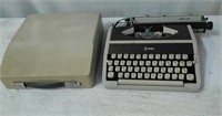 Vintage Royal Mercury Typewriter V5C