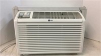 LG Air Conditioner! Window Unit! S3C