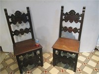 Lot de 2 chaises style baroque