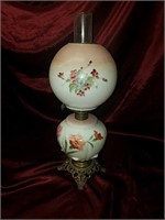 Beautiful Gone With the Wind oil lamp. This is an