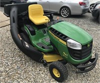 2016 John Deere D130 Lawn Tractor