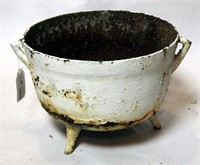 Antique Cast Iron 3 Leg Tri Pod 11" Bean Pot