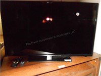 Insignia 40" LCD TV model NS-400420 NA 16