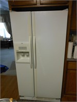 Kenmore Refrigerator (side-by-side)