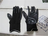 (approx qty - 400) Non Slip Gloves-