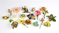Lot of vintage enamel costume brooches