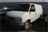 2000 GMC Safari Cargo SL