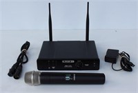 Line 6 XD-V55 Digital Wireless Microphone System