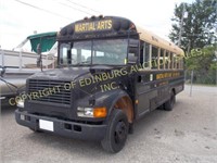 1997 INTERNATIONAL 3800 SCHOOL BUS