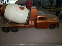 Vintage structo Ready Mix Concrete toy truck.