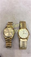 Pair of vintage gold-toned Seiko watches for men