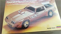 NIB  Firebird sports wagon 1-24 scale model kit