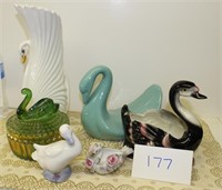 Beautiful Vintage Swan Lot Five Items