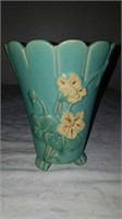 Vintage Weller footed vase beautiful piece