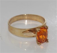 9ct gold and golden sapphire ring