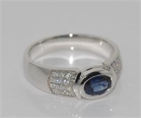 18ct white gold Ceylon sapphire & diamond ring