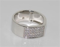 18ct white gold and multi set diamond ring