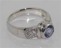 18ct white gold Ceylon sapphire & diamond ring