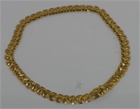 Good 18ct yellow gold necklace