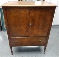 ANTIQUE BIRDSEYE MAPLE DRESSER