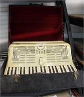 Excelsior Accordion with Pearl Yellow Case