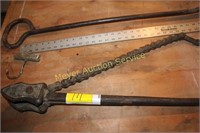 Vulcan Chain Pipe Vice & Long Rod, Metal yd Stick