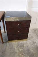 End Table w/ 3 Drawers