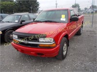 2000 Chevrolet S-10 4X4 LS