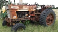 International 1066 Tractor