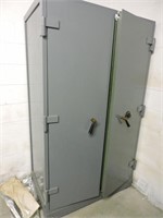 Locking Metal Cabinet