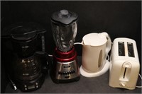 Countertop Appliances - Blender, Coffeemaker, More