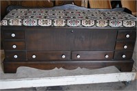 Lane Cedar Hope Chest Bench