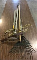 Package of four gardening tools and one spare