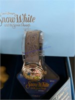 Snow White Watch And Figurine In Box