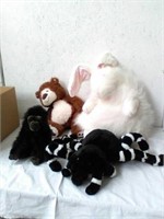 4 very nice stuffed animals